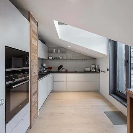 Neuf 3 Chambres, Garage Couvert A - Fr-1-562-65 *